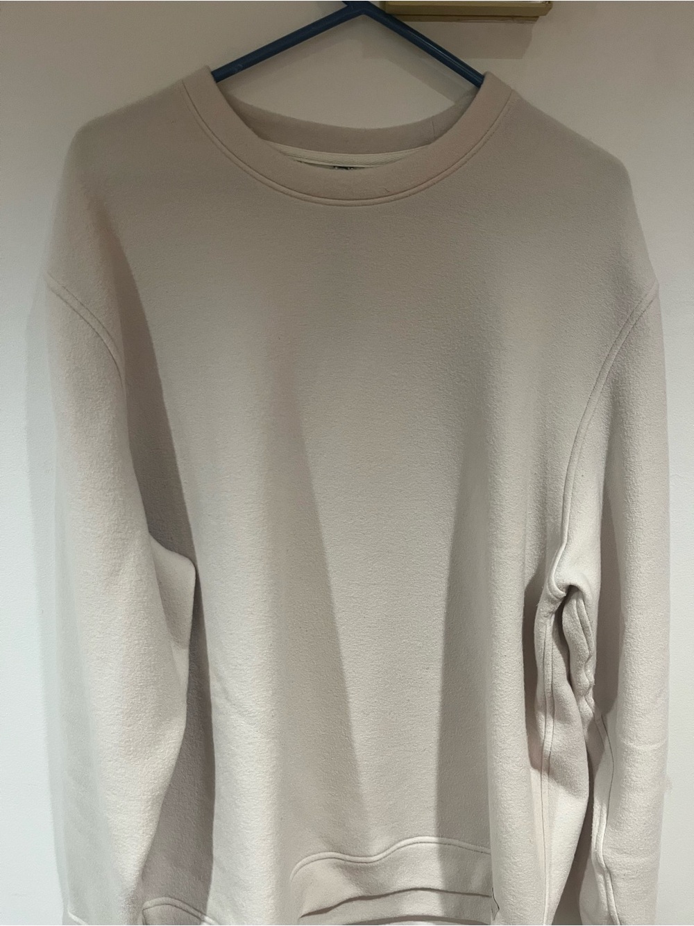 Vuori Men's Seaside Crewneck Sweatshirt in Light Beige